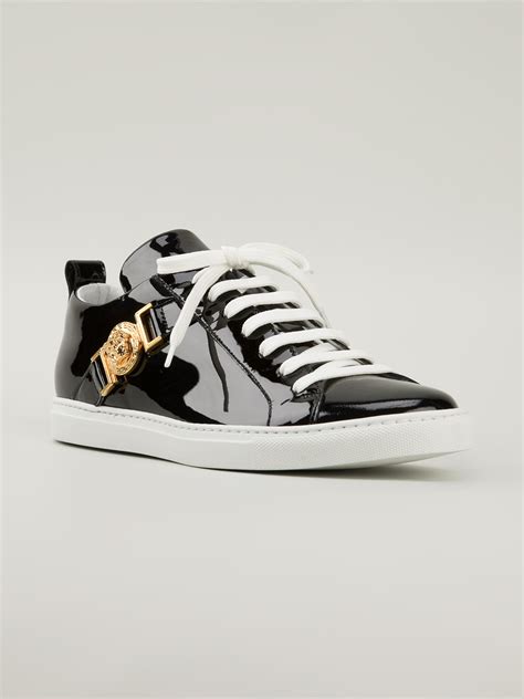 versace mujer tenis|Versace sneakers low top.